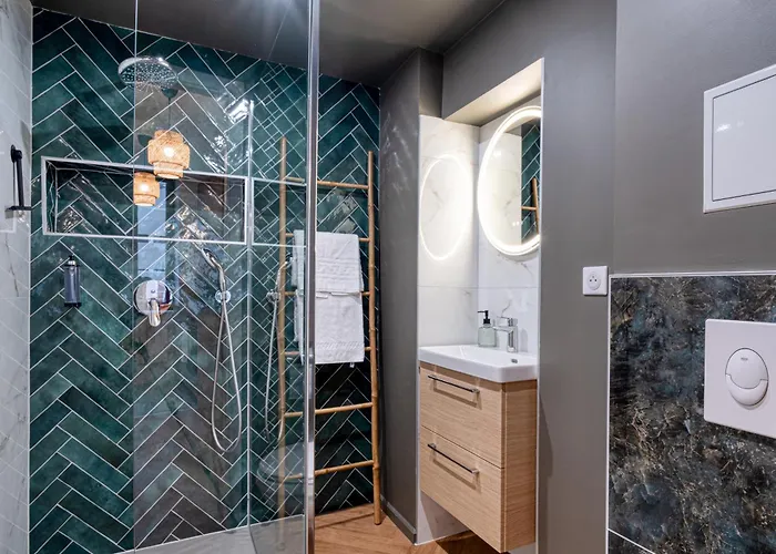 L Authentique * メス