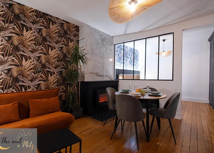 L Authentique アパート