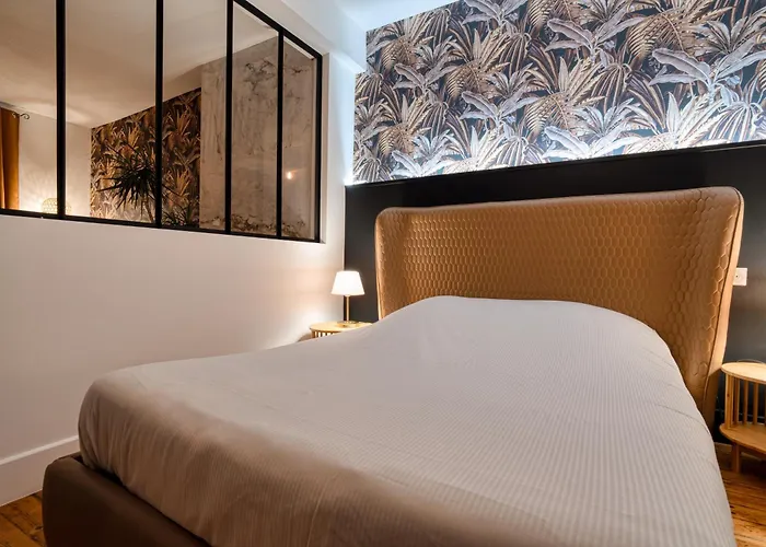 L Authentique アパート *